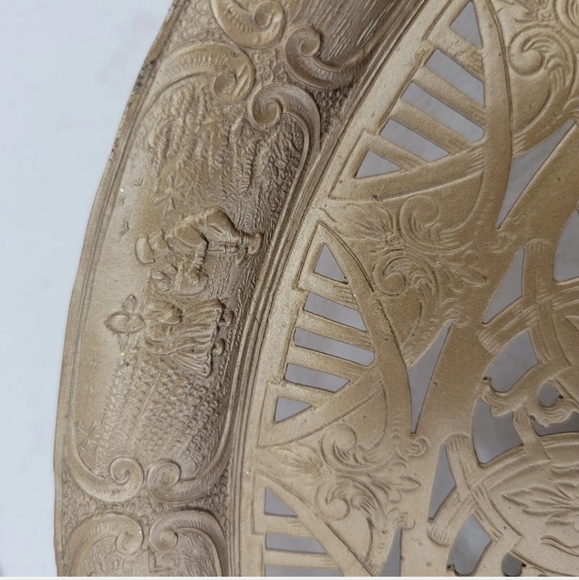 Antique Brides Basket Dutch Scene Gold Colored Swivel Handle VTG - Picture 5 of 7